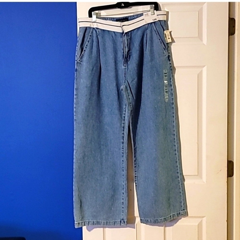 Aero trouser jeans 👖 😍